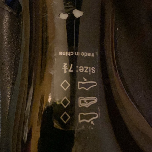 Strappy open toe heels - Picture 6 of 10